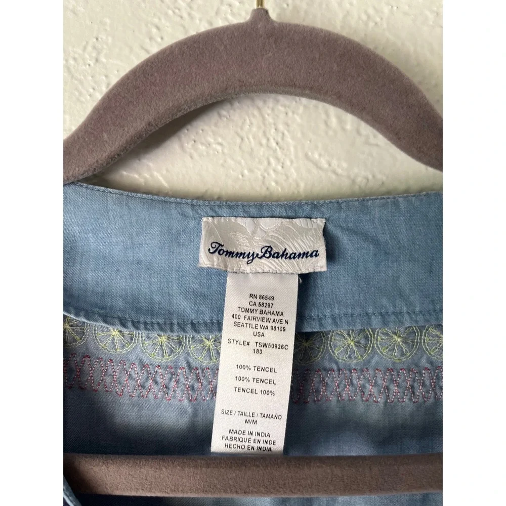 Tommy Bahama Blue Chambray Tencel Embroidered Dress Size Medium READ - Picture 6 of 7